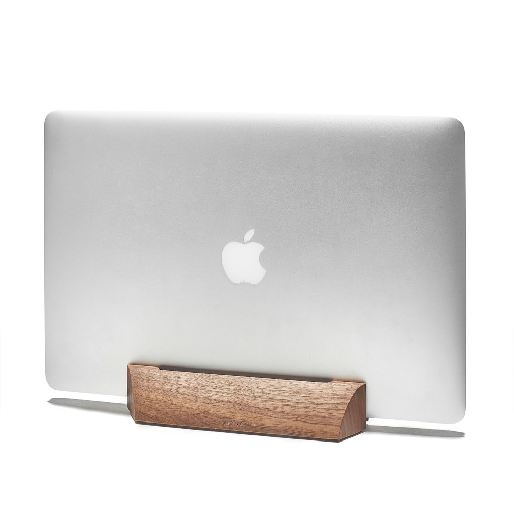 Wood Macbook Pro Air Vertical Dock Stand Walnut Grovemade