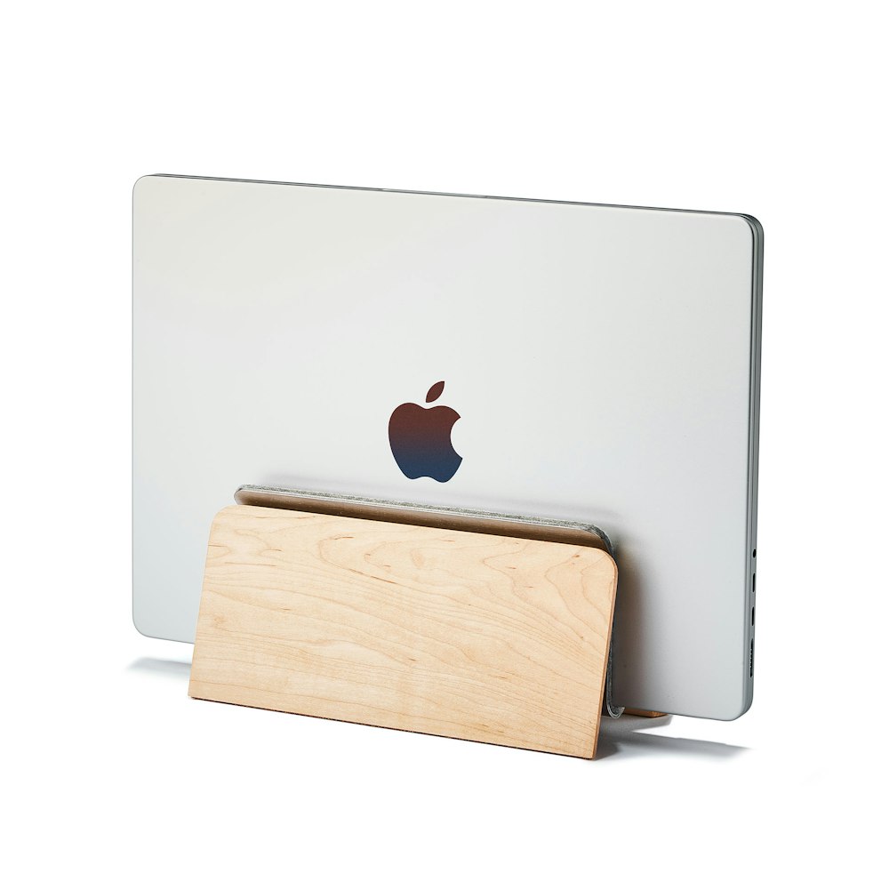 Wood Pro Dock Vertical Laptop Stand Grovemade®